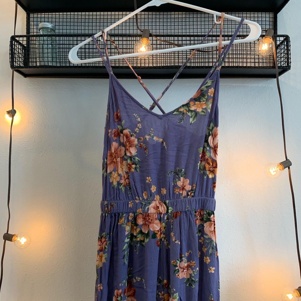 AE floral jumpsuit - Picture 3 of 5